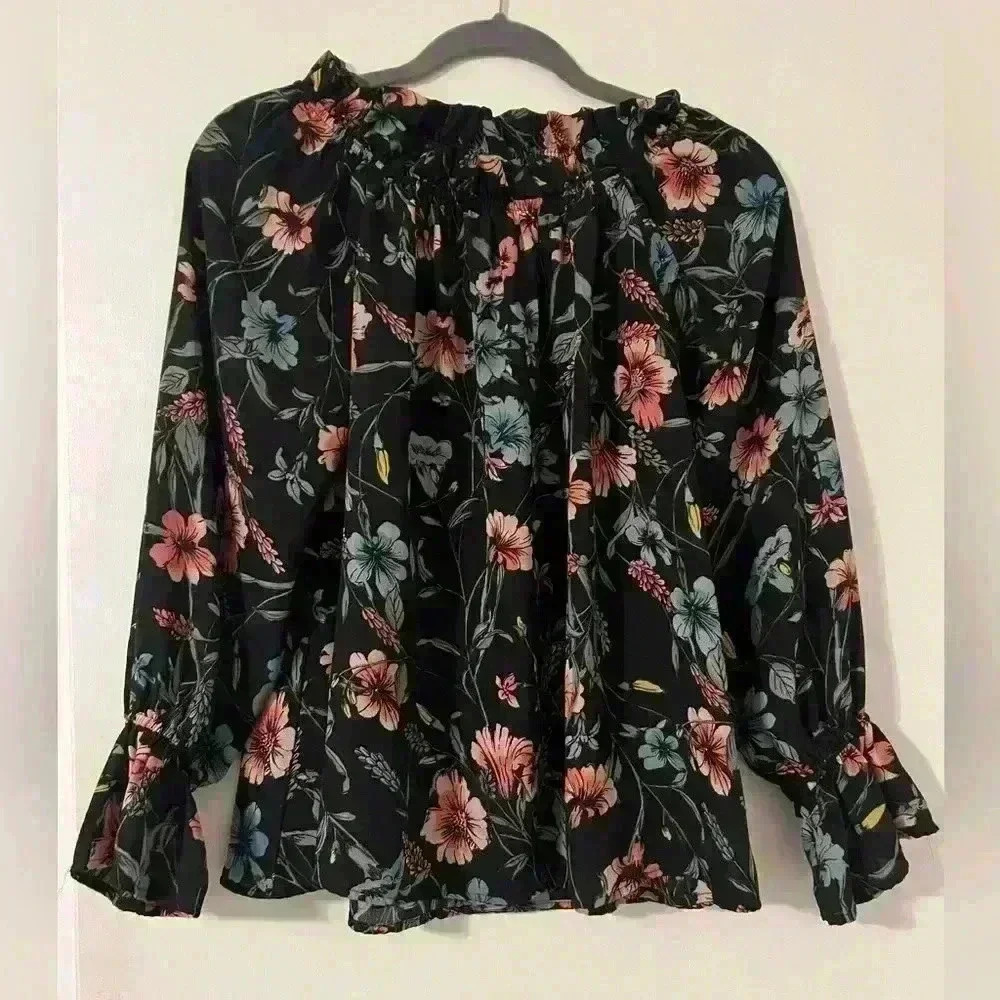 Belle Sky brand Blaise size XS but fits oversized and flowy (F103)